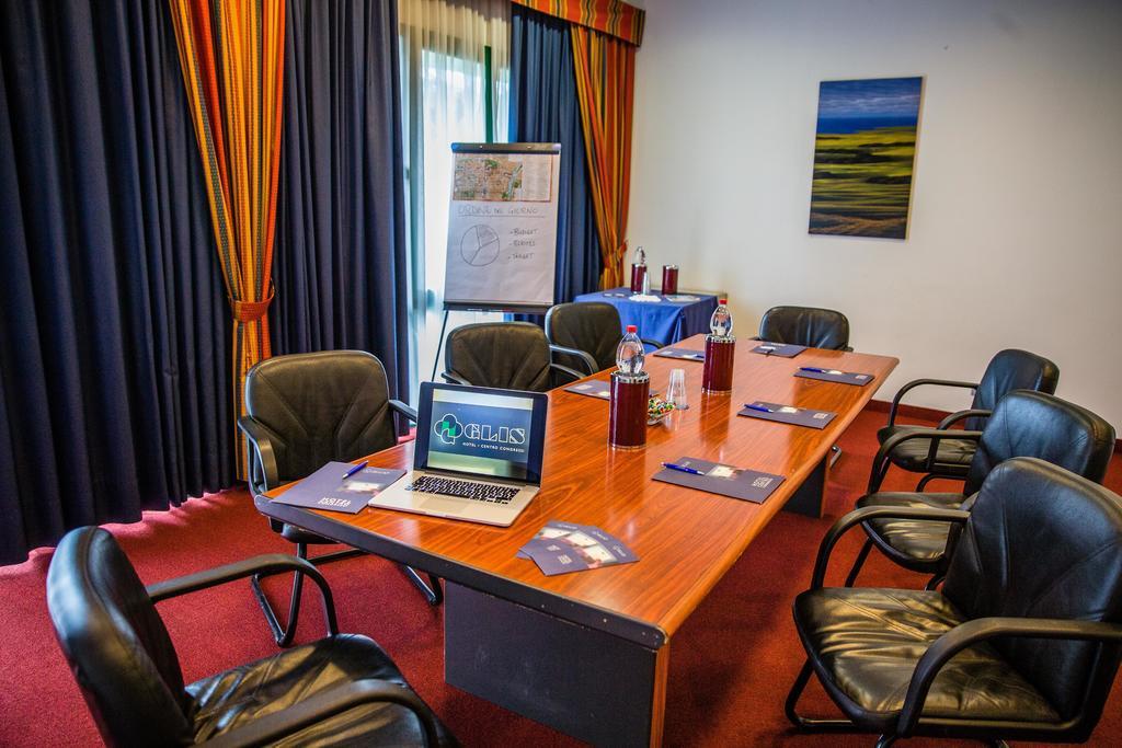Hotel Glis San Mauro Torinese Bagian luar foto