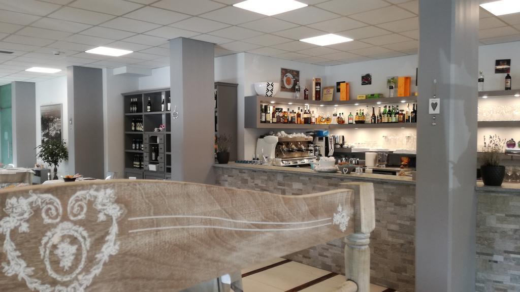 Hotel Glis San Mauro Torinese Bagian luar foto
